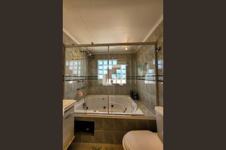 Casa para alugar com 149m², 3 quartos e 1 vaga Casa para alugar com 149m², 3 quartos e 1 vagaBanheiro Suíte 1