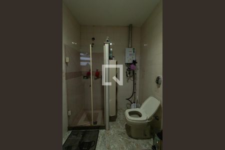 Casa de condomínio à venda com 200m², 4 quartos e 3 vagasBanheiro da Suíte 1