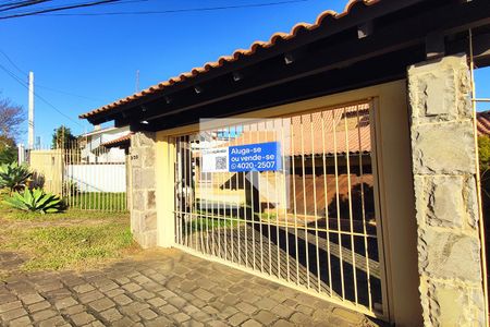 Casa à venda com 500m², 4 quartos e 4 vagas Casa à venda com 500m², 4 quartos e 4 vagasFachada com Plaquinha