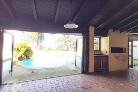 Casa à venda com 500m², 4 quartos e 4 vagas Casa à venda com 500m², 4 quartos e 4 vagasEspaço Gourmet