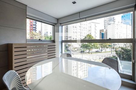 Varanda de apartamento à venda com 1 quarto, 44m² em Jardim Paulista, São Paulo