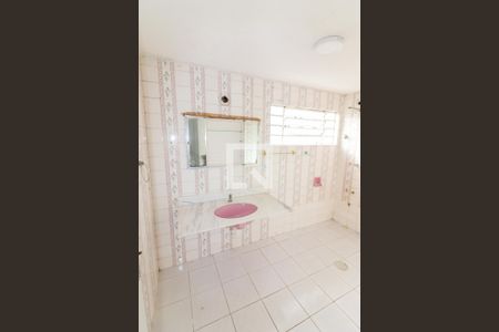 Casa para alugar com 450m², 3 quartos e 3 vagasSuite