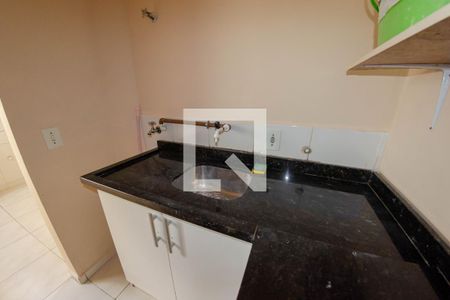 Área de serviço de apartamento para alugar com 2 quartos, 62m² em Ingleses do Rio Vermelho, Florianópolis