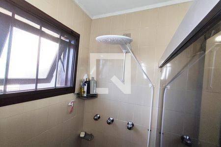 Casa à venda com 350m², 4 quartos e 2 vagas Casa à venda com 350m², 4 quartos e 2 vagasBanheiro 4