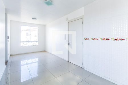 Sala de apartamento para alugar com 2 quartos, 45m² em Rubem Berta, Porto Alegre