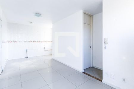Sala de apartamento para alugar com 2 quartos, 45m² em Rubem Berta, Porto Alegre