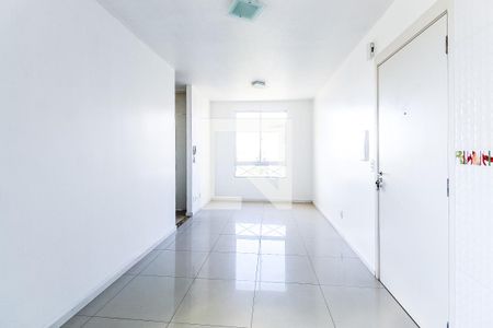 Sala de apartamento para alugar com 2 quartos, 45m² em Rubem Berta, Porto Alegre