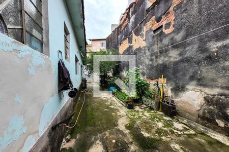 Casa à venda com 277m², 3 quartos e 7 vagasQuintal Casa 2