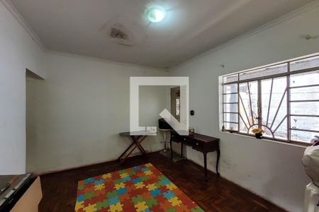 Casa à venda com 277m², 3 quartos e 7 vagasSala de estar 2 (casa2)