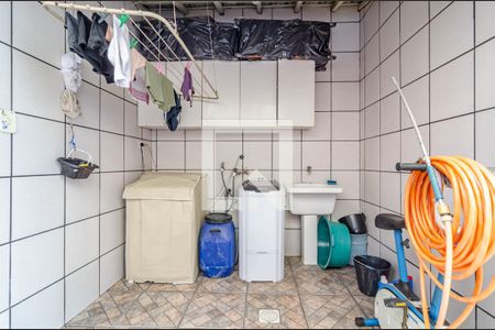 Área de serviço de casa à venda com 3 quartos, 198m² em Vila Madalena, São Paulo