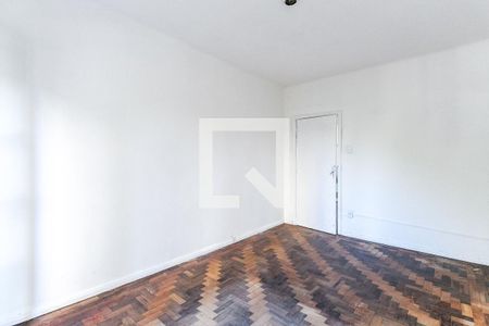 Quarto 1 de apartamento para alugar com 2 quartos, 52m² em São João, Porto Alegre