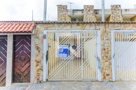 Casa à venda com 90m², 3 quartos e 2 vagasFachada