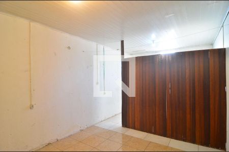 Sala e cozinha 1 de casa à venda com 3 quartos, 69m² em Guajuviras, Canoas