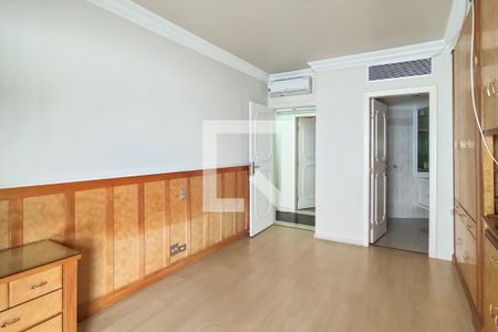 Apartamento para alugar com 355m², 3 quartos e 3 vagas Apartamento para alugar com 355m², 3 quartos e 3 vagasSuíte 1