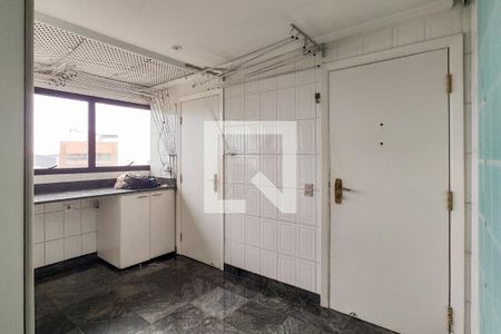 Apartamento para alugar com 355m², 3 quartos e 3 vagas