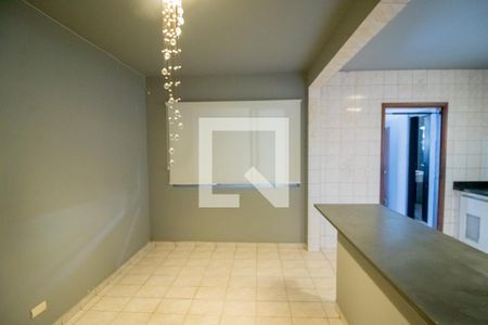 Casa para alugar com 150m², 3 quartos e 2 vagasCozinha