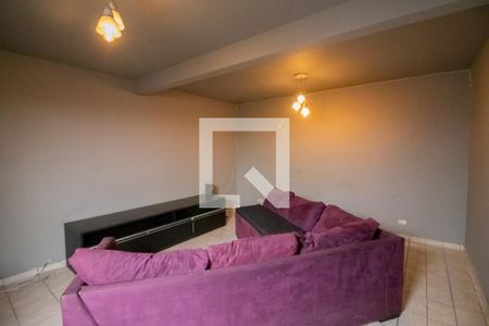 Sala de casa para alugar com 3 quartos, 150m² em Jardim Pinheiros, São Paulo