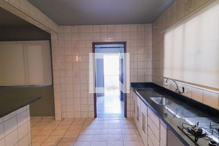 Casa para alugar com 150m², 3 quartos e 2 vagasCozinha
