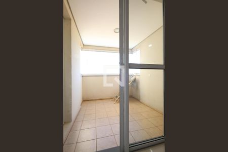 Apartamento à venda com 59m², 2 quartos e 2 vagas Apartamento à venda com 59m², 2 quartos e 2 vagasSacada