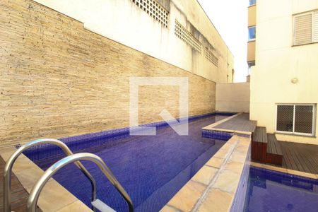 Apartamento à venda com 59m², 2 quartos e 2 vagas Apartamento à venda com 59m², 2 quartos e 2 vagasÁrea comum - Piscina
