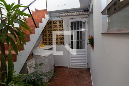 Casa à venda com 102m², 2 quartos e 1 vagaÁrea de Serviço