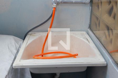 Casa à venda com 102m², 2 quartos e 1 vagaDetalhe da area de serviço