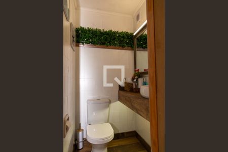 Casa à venda com 102m², 2 quartos e 1 vagaLavabo