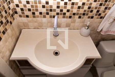 Casa à venda com 102m², 2 quartos e 1 vagaDetalhe banheiro