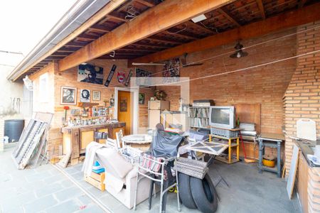 Casa à venda com 256m², 4 quartos e 4 vagas Casa à venda com 256m², 4 quartos e 4 vagasChurrasqueira