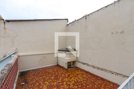 Casa à venda com 80m², 2 quartos e 2 vagasTerraço