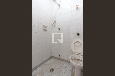 Casa à venda com 80m², 2 quartos e 2 vagasBanheiro de Serviço