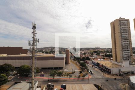 Vista do quarto 1 de apartamento para alugar com 2 quartos, 61m² em Aeroviário, Goiânia