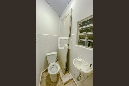 Casa à venda com 110m², 2 quartos e 3 vagasBanheiro