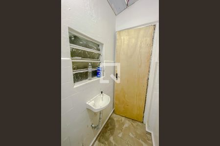 Casa à venda com 110m², 2 quartos e 3 vagasBanheiro