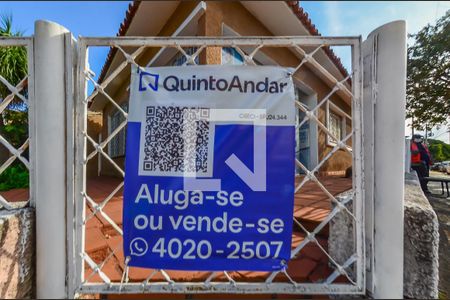 Casa à venda com 340m², 5 quartos e 3 vagasPlaquinha
