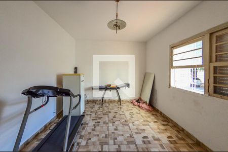 Casa à venda com 340m², 5 quartos e 3 vagasQuarto 2