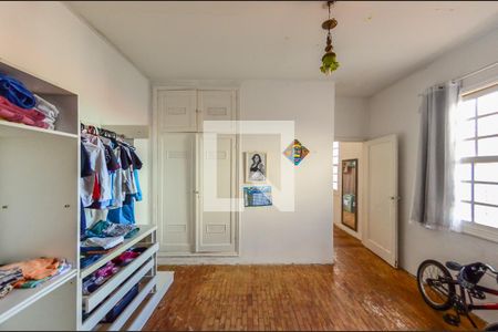 Casa à venda com 340m², 5 quartos e 3 vagasQuarto 5