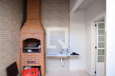Casa de condomínio para alugar com 65m², 2 quartos e 1 vagaQuintal
