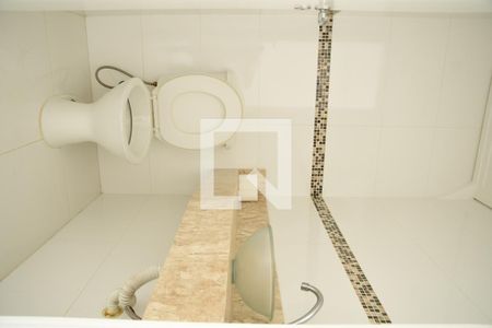 Lavabo de casa de condomínio para alugar com 2 quartos, 65m² em Jardim Petrópolis, Cotia