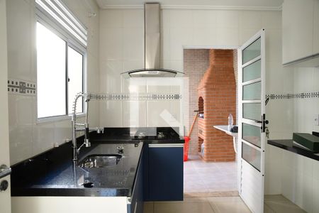 Casa de condomínio para alugar com 65m², 2 quartos e 1 vagaCozinha