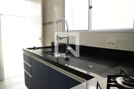 Casa de condomínio para alugar com 65m², 2 quartos e 1 vagaCozinha