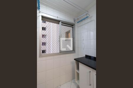 Área de Serviço de apartamento para alugar com 2 quartos, 60m² em Jardim Flor da Montanha, Guarulhos