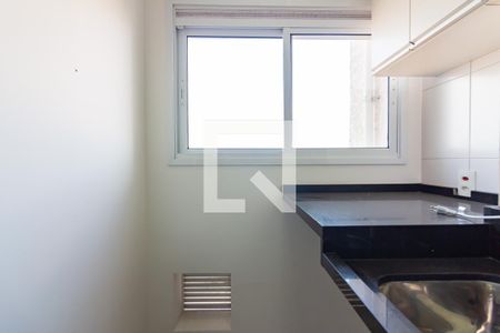 Área de Serviço  de apartamento para alugar com 2 quartos, 53m² em City Bussocaba, Osasco
