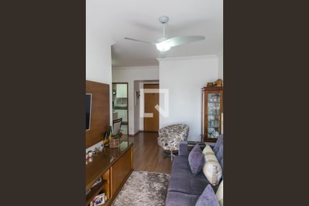 Sala   de apartamento à venda com 3 quartos, 68m² em Vila Gustavo, São Paulo