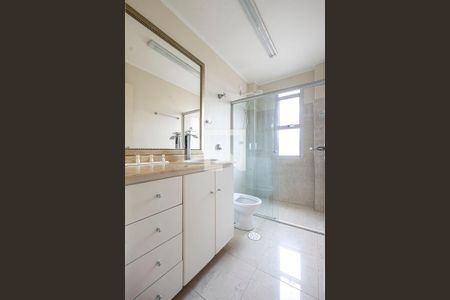 Suíte - Banheiro de apartamento para alugar com 2 quartos, 88m² em Jardim Paulista, São Paulo