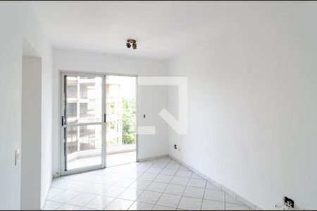 Sala de apartamento à venda com 3 quartos, 74m² em Vila Parque Jabaquara, São Paulo