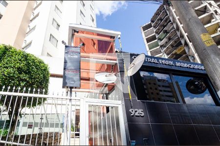 Apartamento para alugar com 74m², 3 quartos e 1 vagaFachada