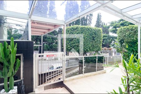 Apartamento para alugar com 74m², 3 quartos e 1 vagaEntrada