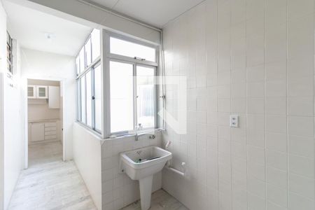 Apartamento à venda com 120m², 3 quartos e 1 vagaÁrea de Serviço