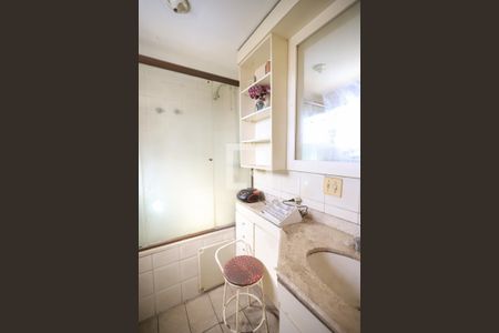 Apartamento à venda com 139m², 4 quartos e 3 vagasSuíte 2 Banheiro